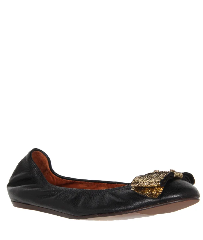 Flats with solid earthy weaves-Ballerina with Screw Bow, Gold/Black