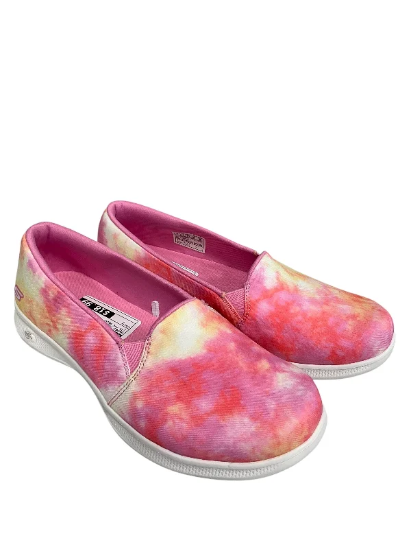 Flats with smooth velvet sheen-Shoes Flats By Skechers In Tie Dye Print, Size: 7