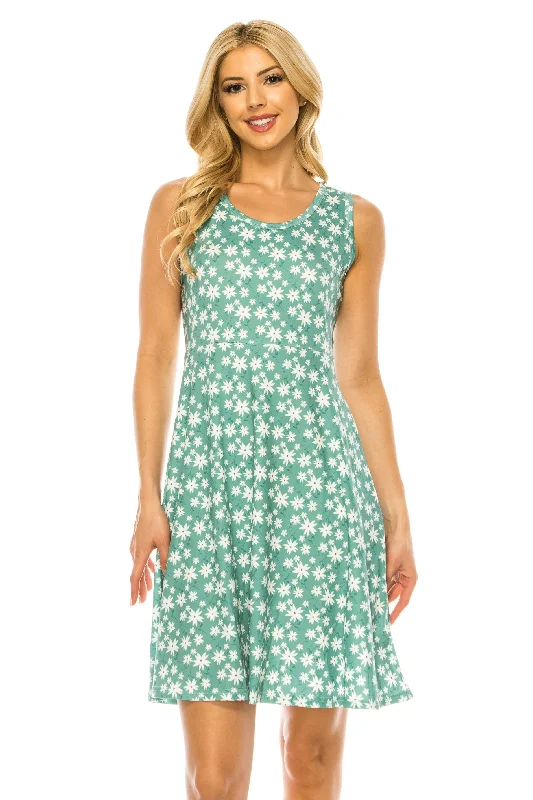 Warm sweater maxi dresses-Haute Edition Women's Printed Floral Sleeveless Skater Dress