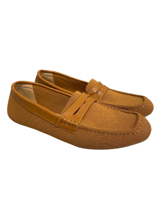 Flats with eco-conscious suede blend-Shoes Flats By Clothes Mentor In Tan, Size: 7.5