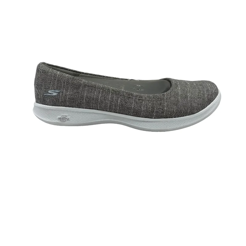 Flats with high-end artisan elegance-GREY SHOES FLATS by SKECHERS Size:6.5