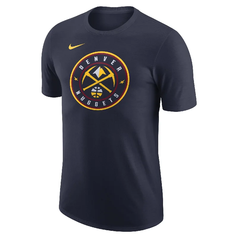 trendy boat neck tops for casual styling-2023 Nuggets Men's Essential Global Logo S/S Tee - Navy