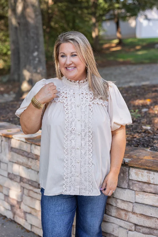 embroidered blouses for delicate detailing-Embroidered Elegance Ecru Lace Top