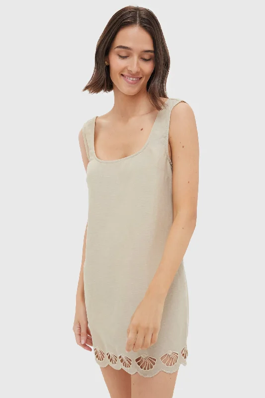 Chic halter midi dresses-Jute Air Linen Scallop Mini Dress