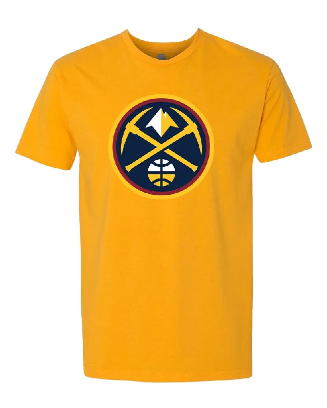 classic long-sleeve tops for layering-Nuggets Primary Logo Tee - Gold