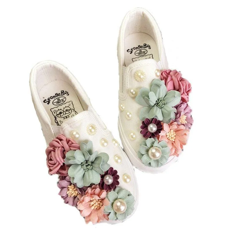 Flats with solid earthy patterns-Designer Hand-made Embroidery Sweet Beauty Comfortable Flats Brand Sneakers