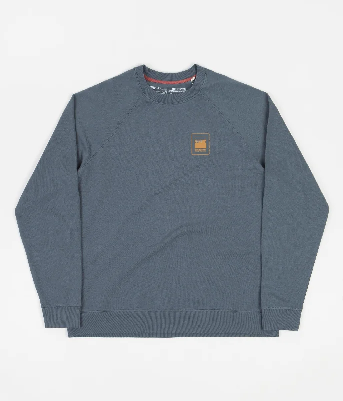 Hoodies & sweatshirts with deep onyx richness-Patagonia Alpine Icon Regenerative Crewneck Sweatshirt - Plume Grey