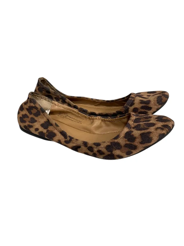 Flats with pointed toe sophistication-Shoes Flats By Mossimo In Animal Print, Size: 8